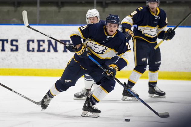 Jake Lee with the UBC Thunderbirds