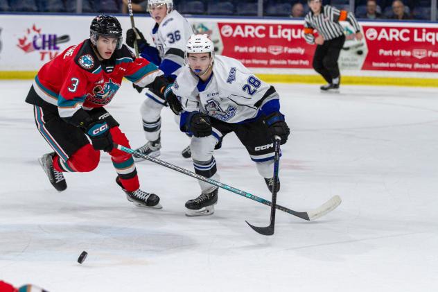 Kelowna Rockets defenceman Ismail Abougouche (left) vs. the Victoria Royals