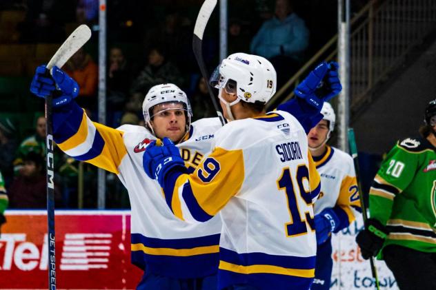 Saskatoon Blades celebrate win