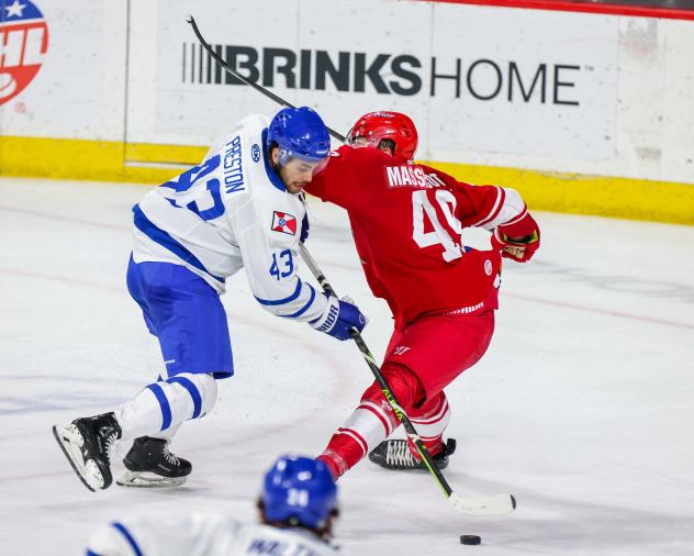 Wichita Thunder's Quinn Preston battles Allen Americans' Zach Massicotte