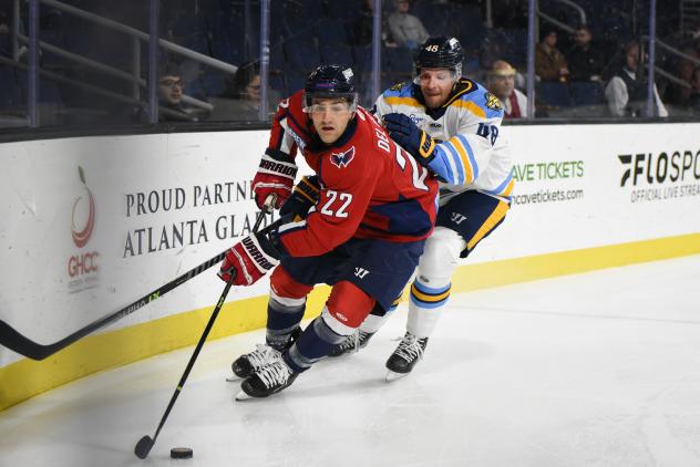 South Carolina Stingrays' Anthony Del Gaizo And Atlanta Gladiators' Tim Davison In Action