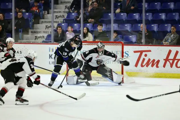 Victoria Royals' Brayden Schuurman vs. Vancouver Giants' Jesper Vikman
