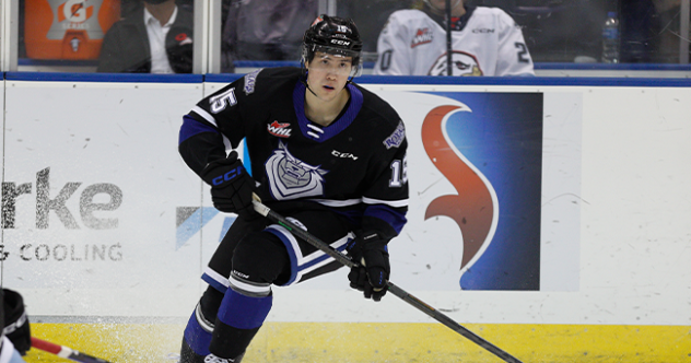Victoria Royals defenceman Ryan Spizawka