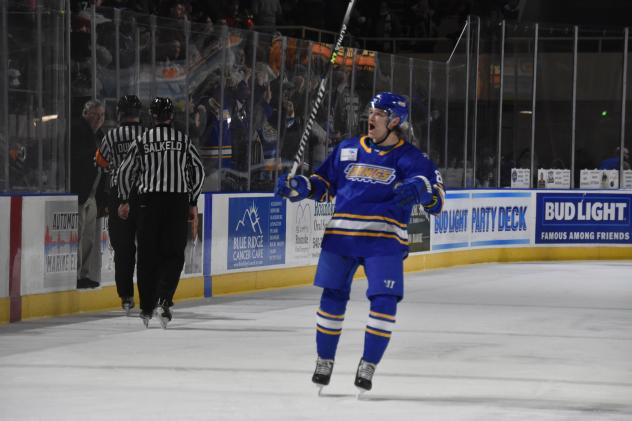 Roanoke Rail Yard Dawgs' Brody Duncan