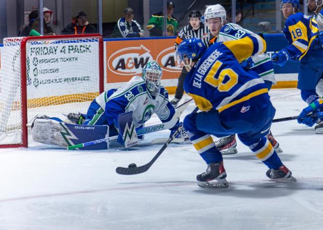 Saskatoon Blades' Aidan De La Gorgendiere in action