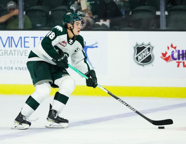 Former Everett Silvertips player, Olen Zellweger, in action