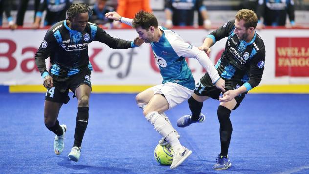 St. Louis Ambush battles Utica City FC