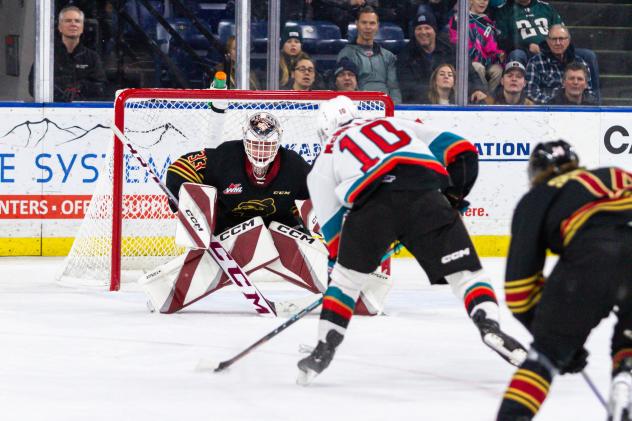 Kelowna Rockets' Turner McMillen versus Vancouver Giants' Brett Mirwald