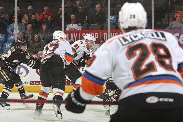 Lehigh Valley Phantoms Battle the Hershey Bears