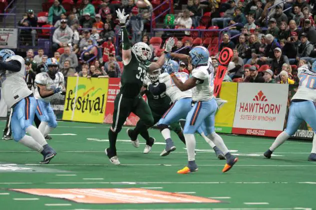 Linebacker James Brown with the Green Bay Blizzard