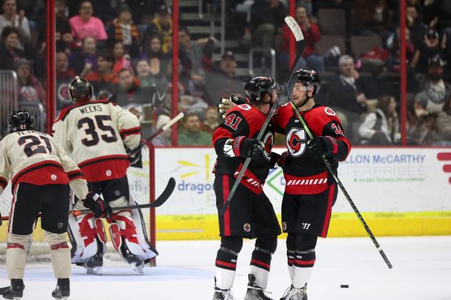 Cincinnati Cyclones celebrate win