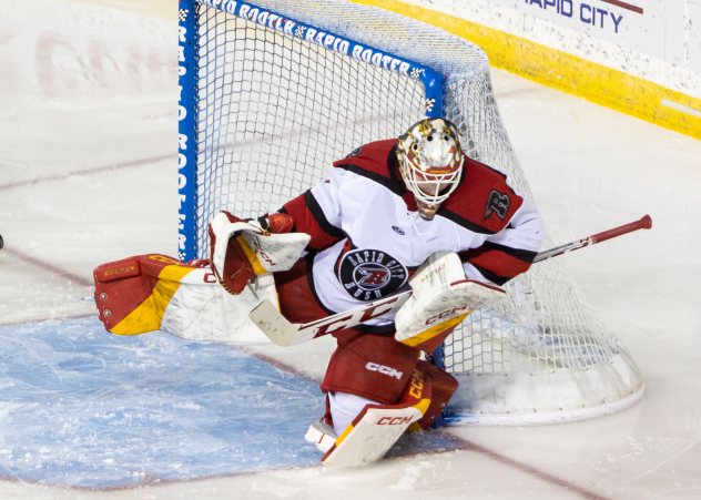 Rapid City Rush goaltender Daniil Chechelev