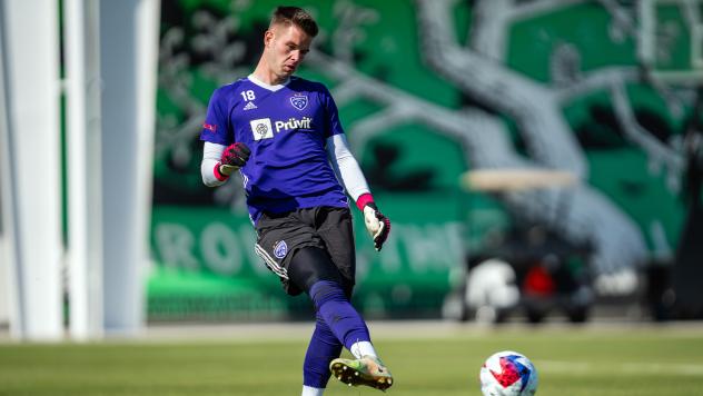 Goalkeeper Oliver Semmle