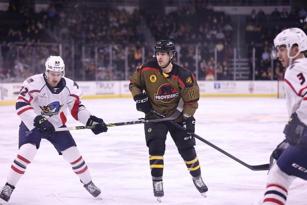 Springfield Thunderbirds battle the Providence Bruins