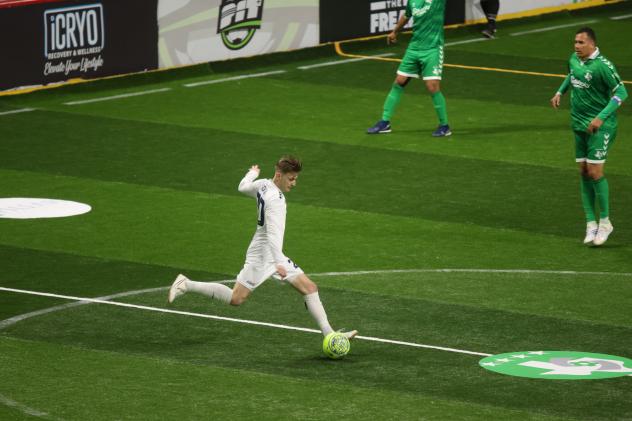 Tacoma Stars' Fellipe Souza in action