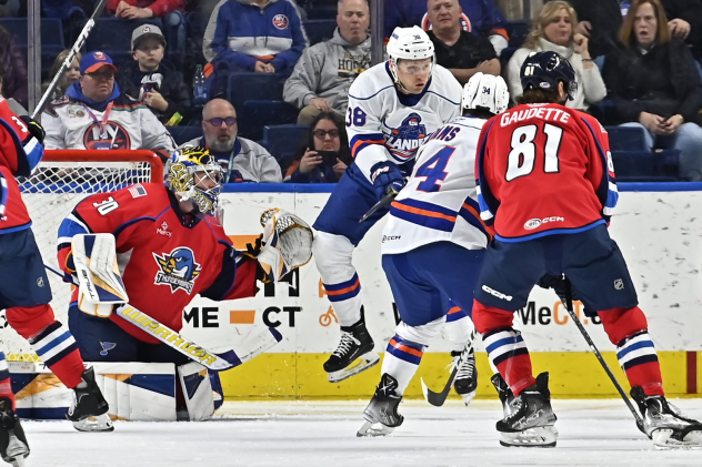Springfield Thunderbirds goaltender vs. the Bridgeport Islanders