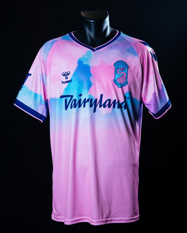 Forward Madison FC Smoky Sunset Kit