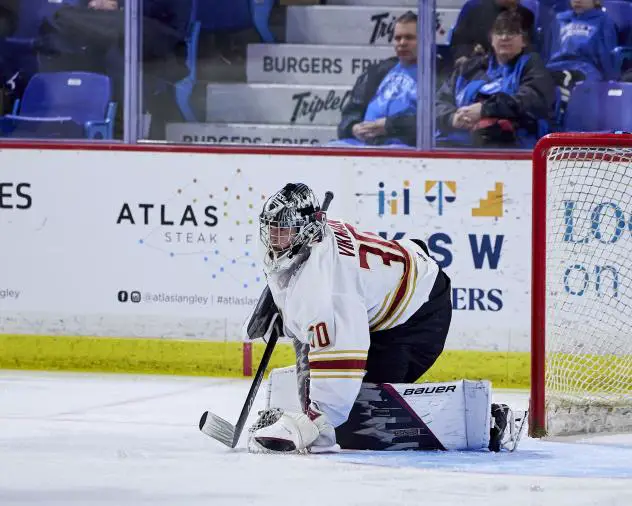 Vancouver Giants goaltender Jesper Vikman