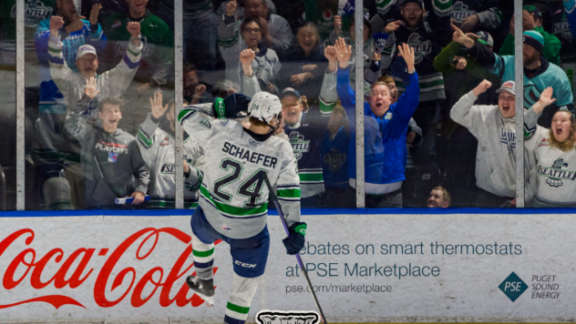 Seattle Thunderbirds left wing Reid Schaefer