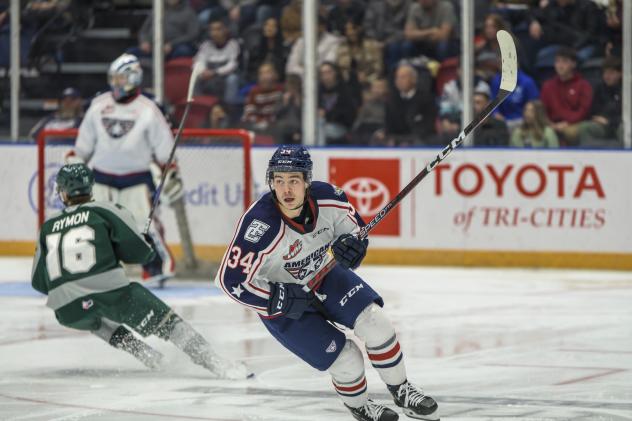 Tri-City Americans forward Jalen Luypen
