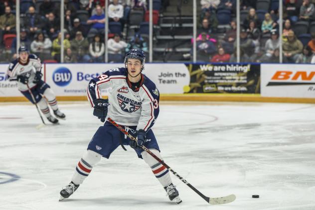 Tri-City Americans forward Jalen Luypen