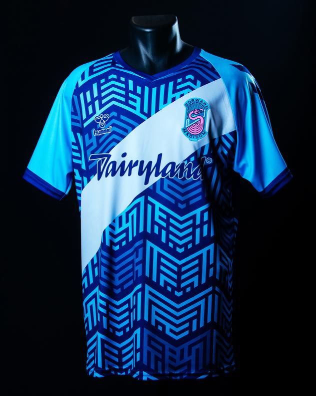 Forward Madison 2023 home kit