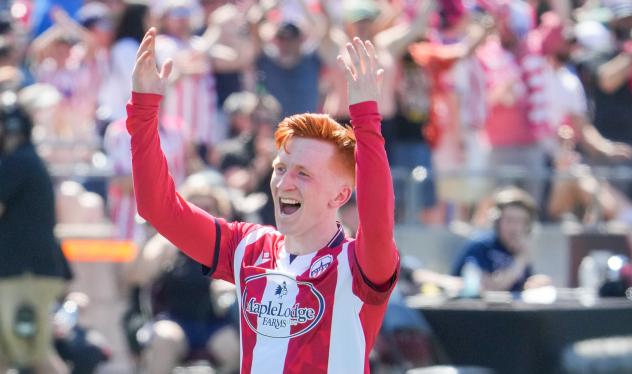 Atlético Ottawa midfielder Ollie Bassett