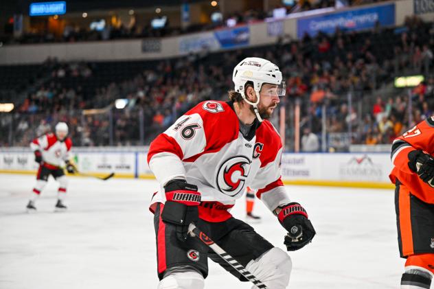 Cincinnati Cyclones' Justin Vaive on game night