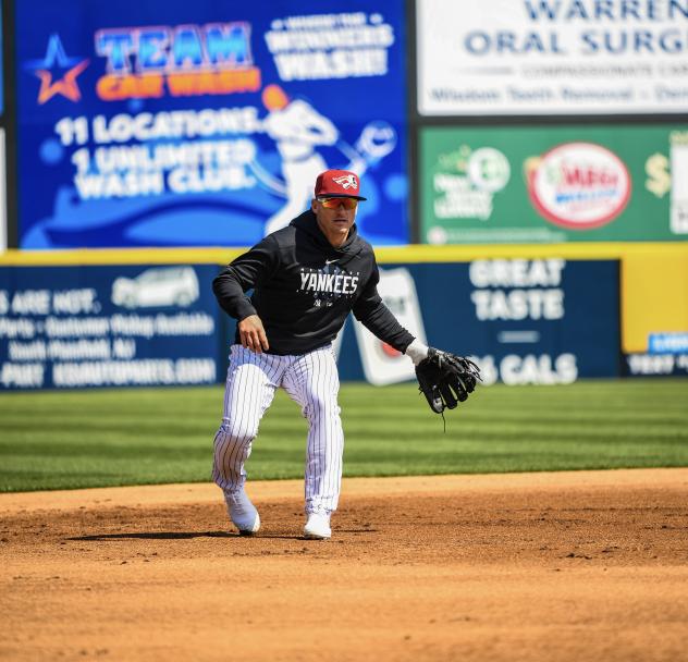 3B Josh Donaldson warming up with the Somerset Patriots