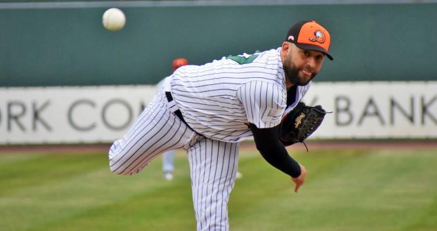 Long Island Ducks pitcher Brett Kennedy