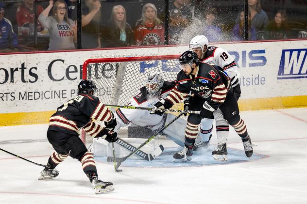 Birmingham Bulls defend against the Huntsville Havoc