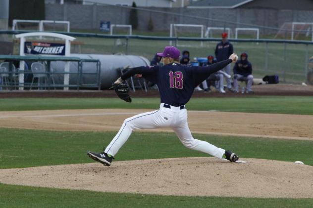 Tri-City Dust Devils' John Swanda in action