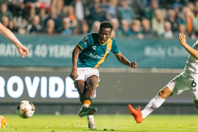 San Diego Loyal SC's Tumi Moshobane in action