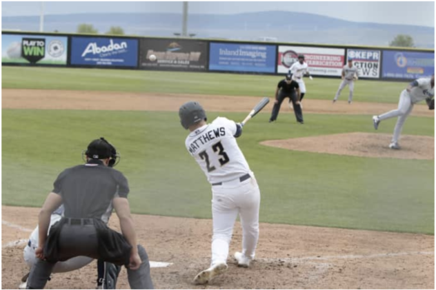 Tri-City Dust Devils' Gabe Matthews at bat