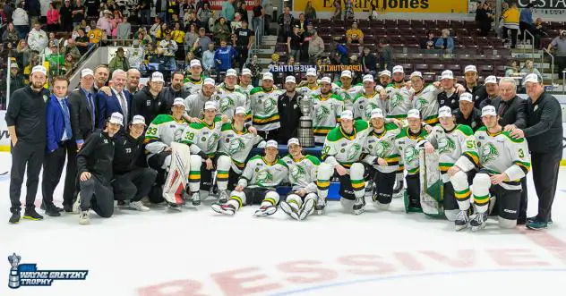 London Knights win Wayne Gretzky Trophy