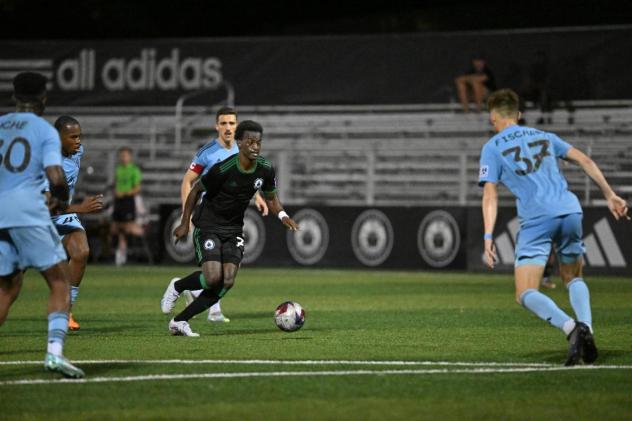 Tacoma Defiance's Braudílio Rodrigues in action