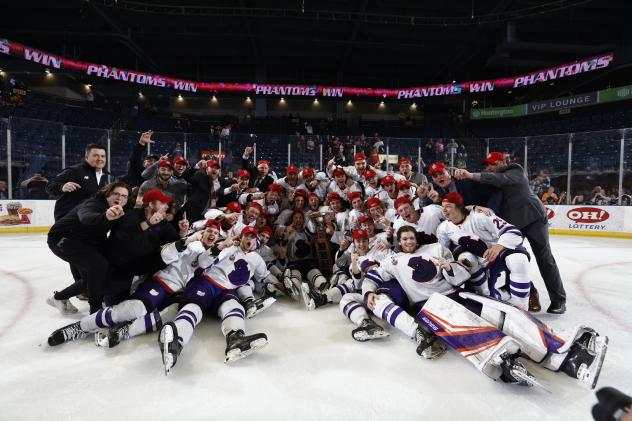 Youngstown Phantoms Celebrate Win of First Clark Cup Title