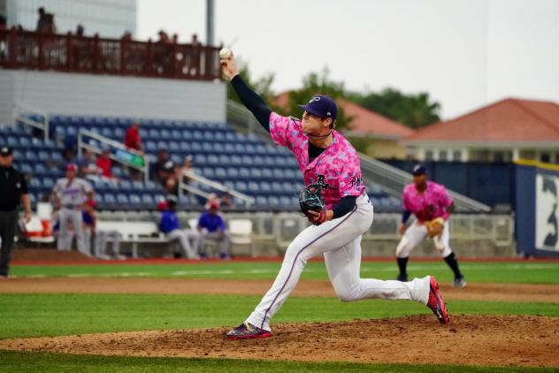 Pensacola Blue Wahoos pitcher Sean Reynolds