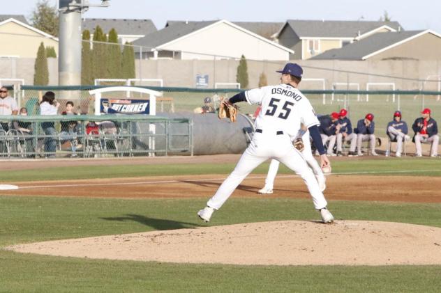 Tri-City Dust Devils' Bryce Osmond on the mound