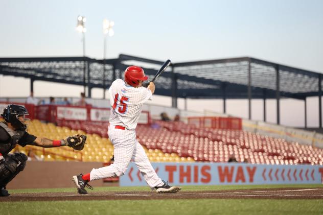 Florence Y'Alls' Sam Plash at bat