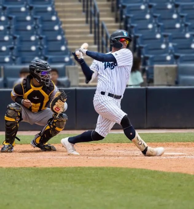 Tampa Tarpons swing for the fences
