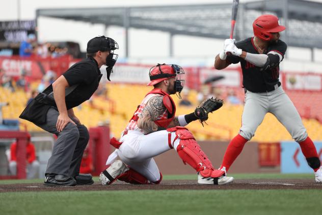 Florence Y'alls catcher Zade Richardson at the plate