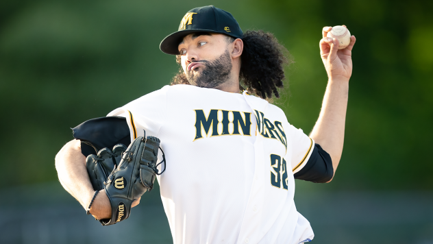 Sussex County Miners' Griffin Baker in action