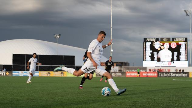 Richmond Kickers' Nathan Aune in action