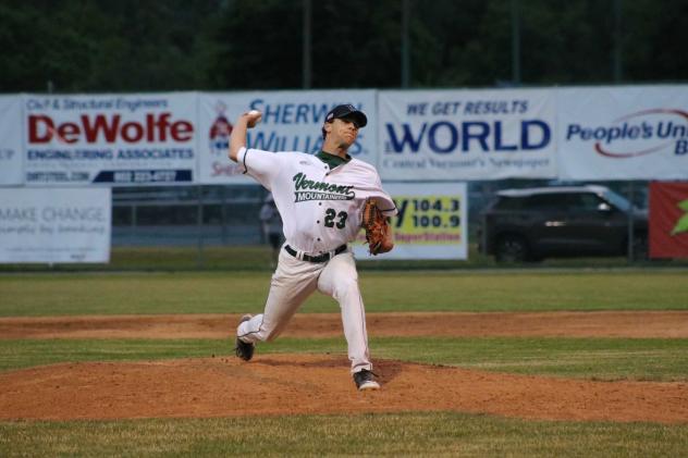 Vermont Mountaineers' Jack Metzger on the mound