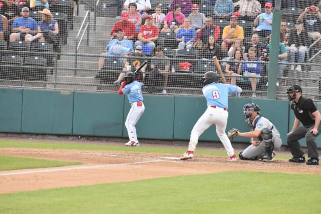 Tri-City Rooster Tails' Myles Emmerson at bat