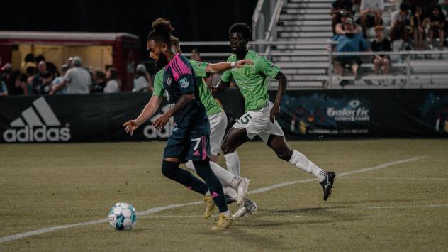 South Georgia Tormenta FC midfielder Mukwelle Akale with possession
