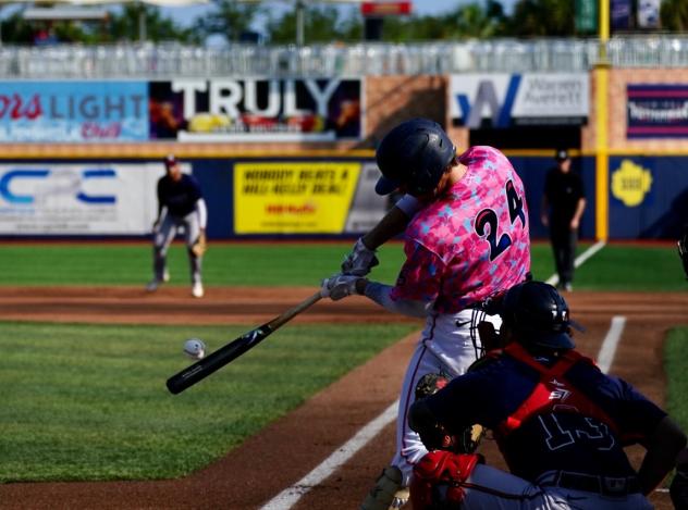 Pensacola Blue Wahoos' Griffin Conine at bat