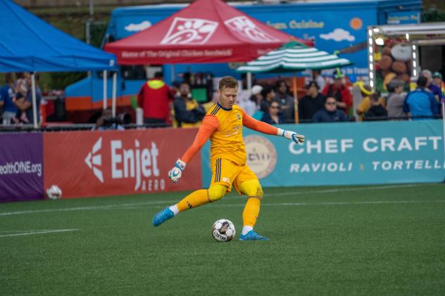 Detroit City FC's Ben Morris in action