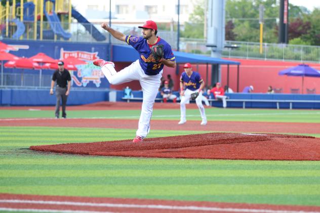 High Point Rockers pitcher Kyle Barraclough